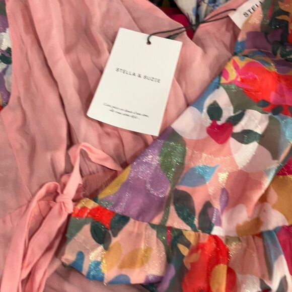 NWT Stella & Suzie Multicolor Floral V-neck Ruffle Chiffon Midi Dress Medium - Picture 8 of 12